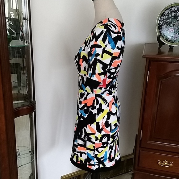 Dress - Picture 3 of 8